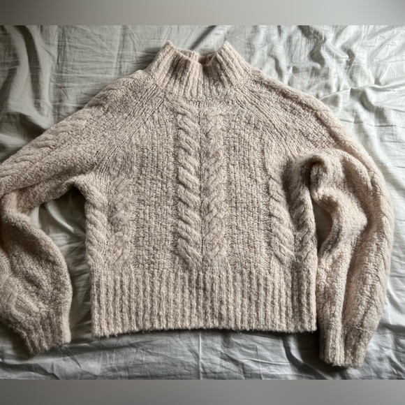 Aritzia Sunday Best Melly Sweater - Picture 3 of 3